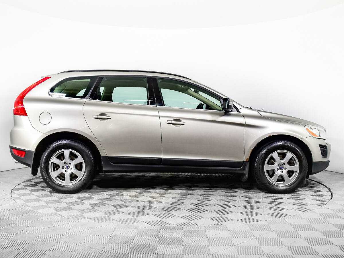 Volvo XC60 с пробегом — 2011 год. Фото: #3