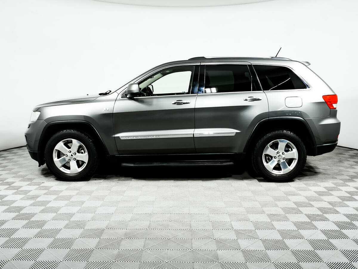 Jeep Grand Cherokee с пробегом — 2011 год. Фото: #7