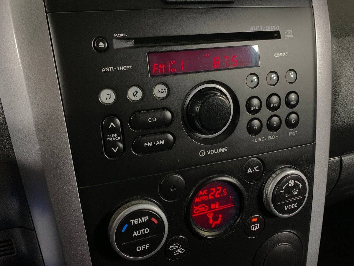 Suzuki Grand Vitara с пробегом — 2010 год. Фото: #13