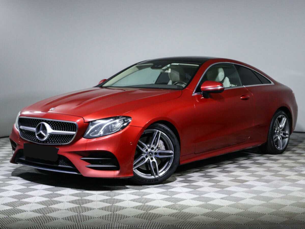 Mercedes-Benz E-Класс с пробегом — 2018 год. Фото: #0