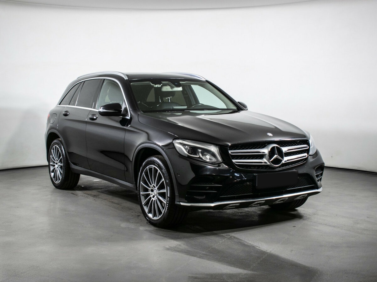 Mercedes-Benz GLC с пробегом — 2017 год. Фото: #2