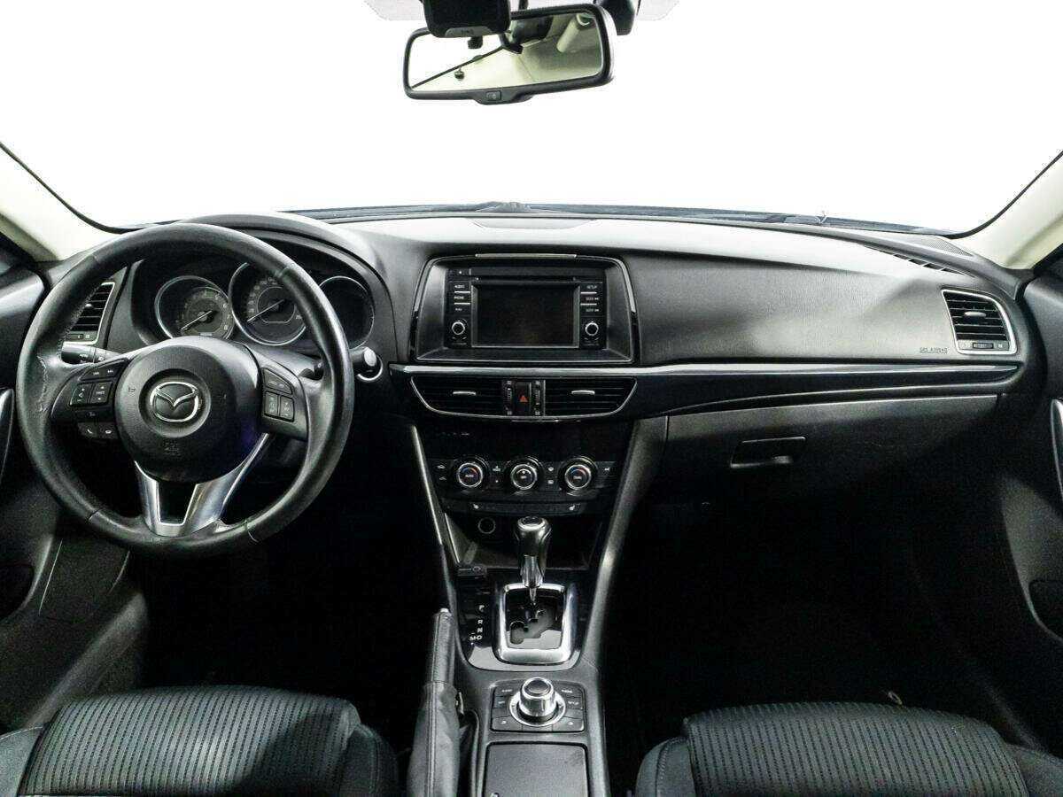 Mazda 6 с пробегом — 2014 год. Фото: #12