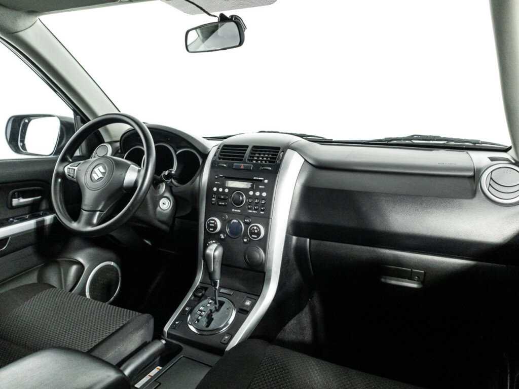 Suzuki Grand Vitara с пробегом — 2008 год. Фото: #8