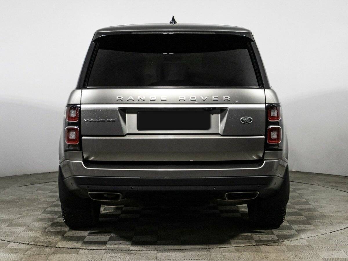 Land Rover Range Rover с пробегом — 2018 год. Фото: #4