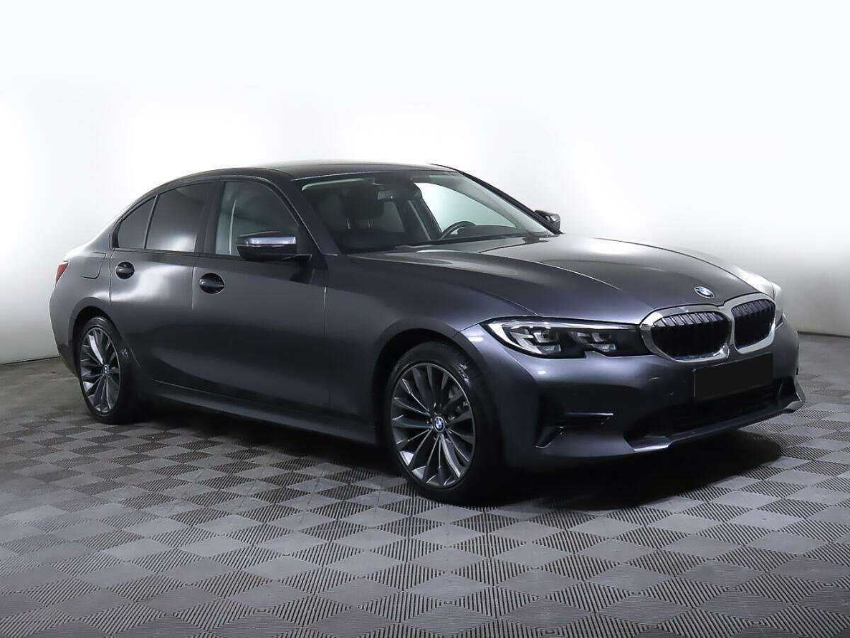 BMW 3 серии с пробегом — 2020 год. Фото: #1