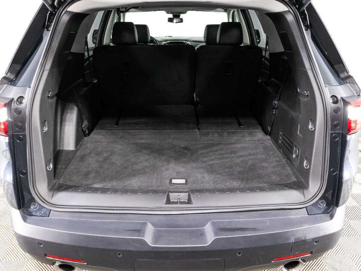 Chevrolet Traverse с пробегом — 2018 год. Фото: #12