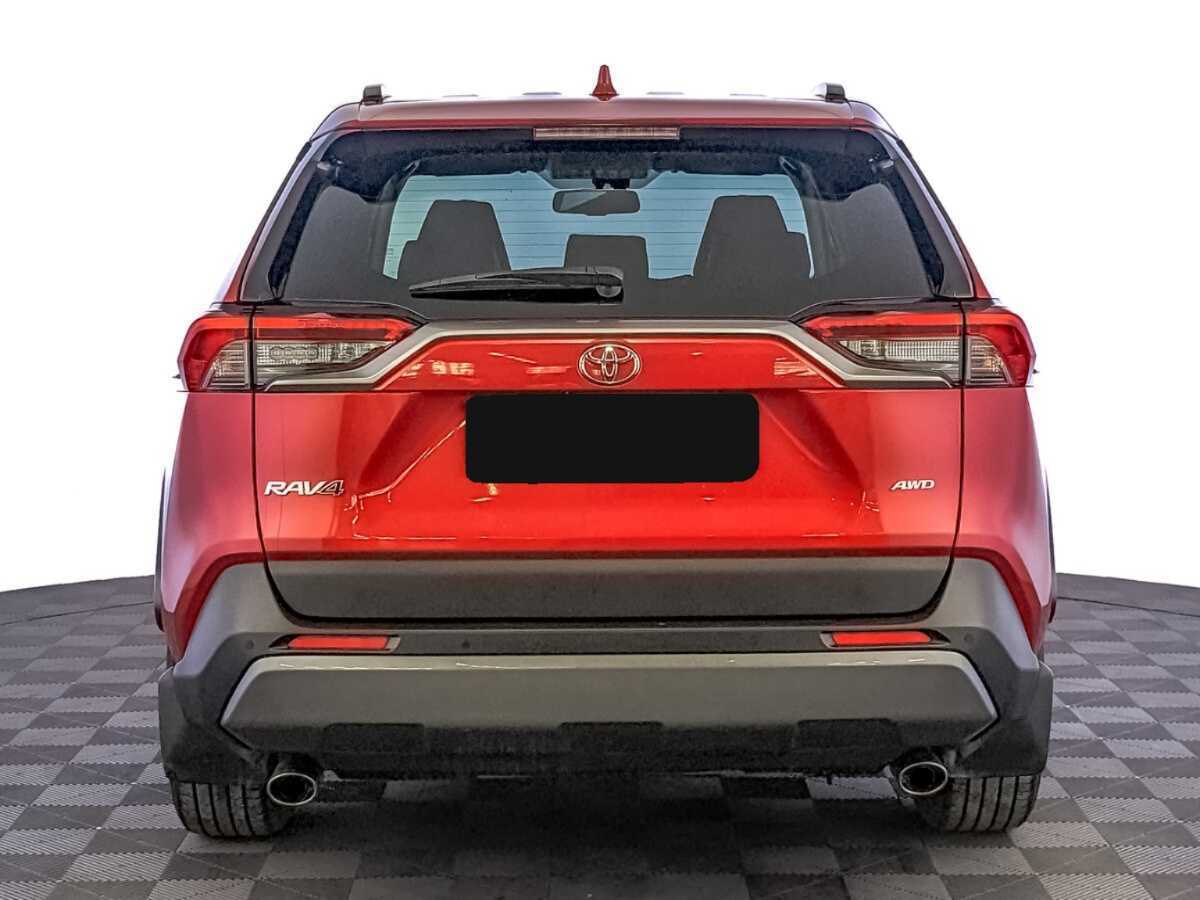 Toyota RAV4 с пробегом — 2021 год. Фото: #5