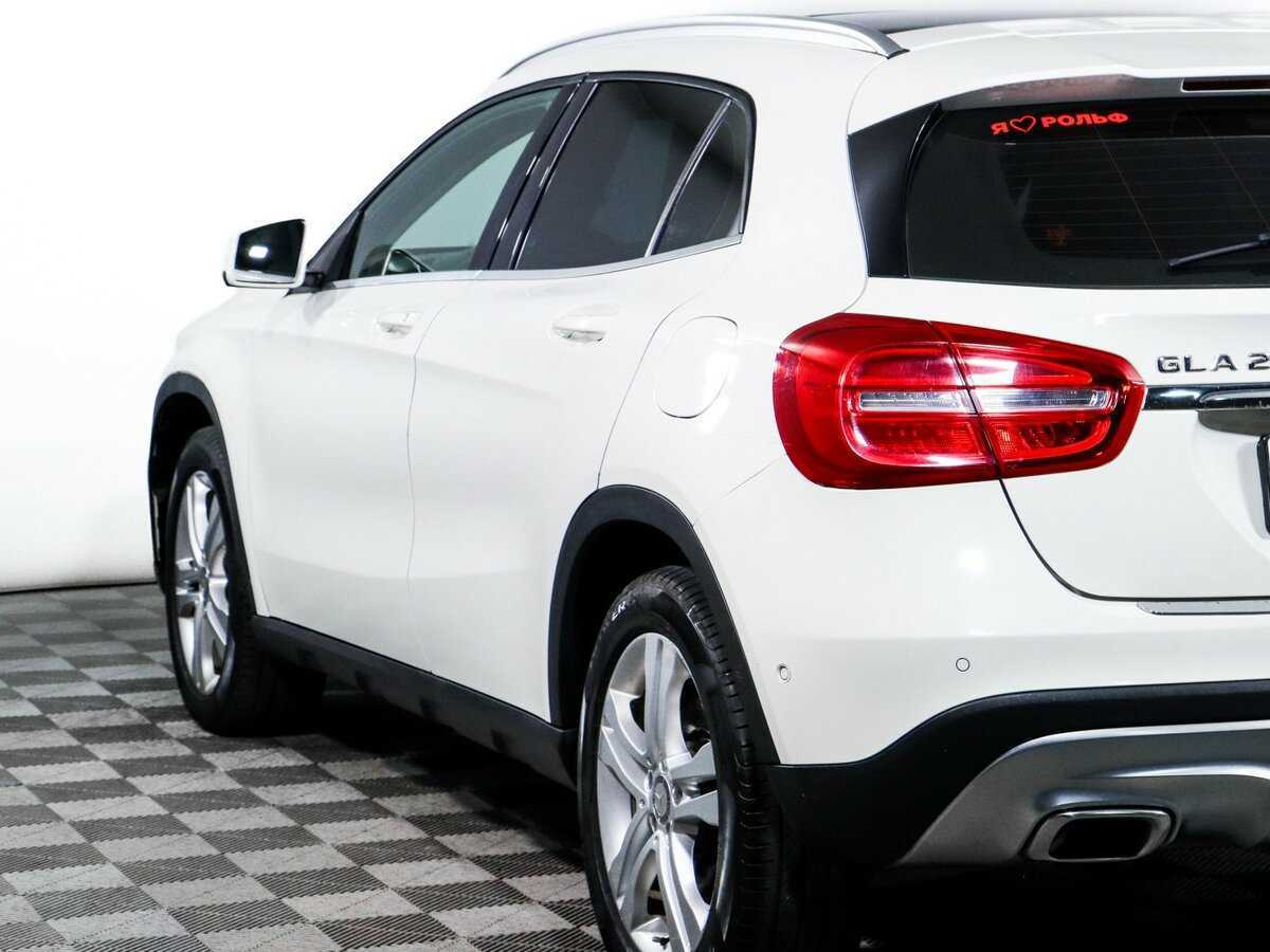 Mercedes-Benz GLA с пробегом — 2015 год. Фото: #16
