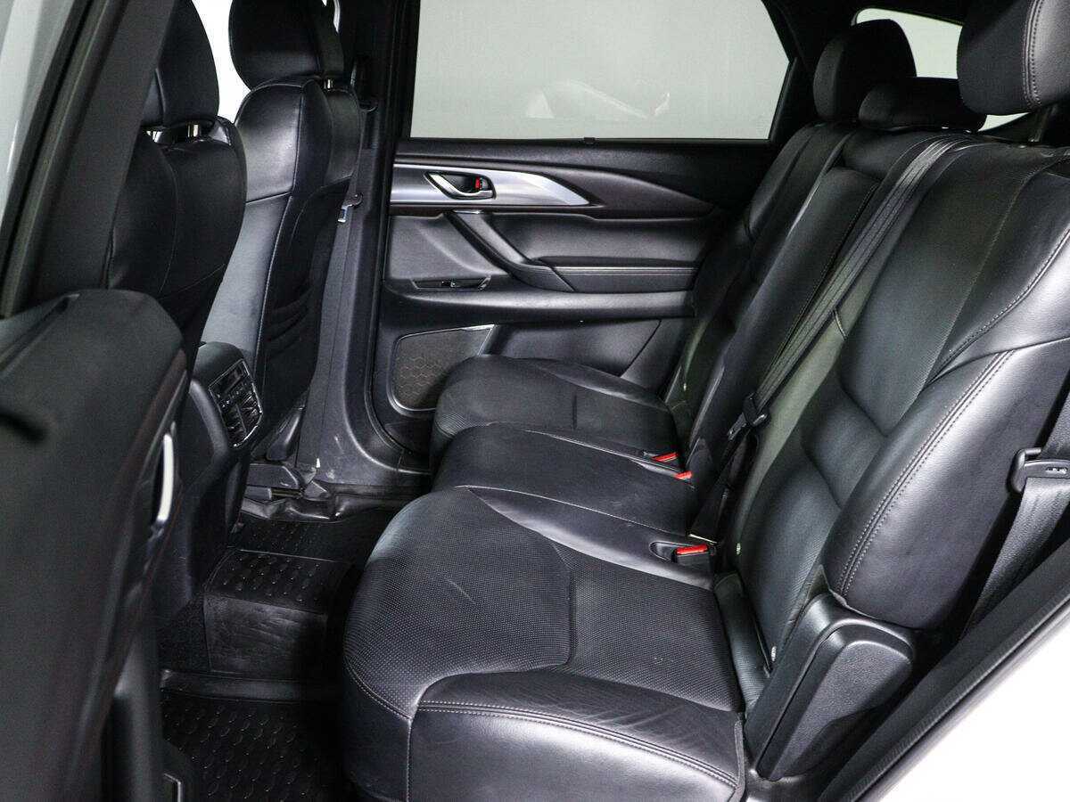 Mazda CX-9 с пробегом — 2018 год. Фото: #10