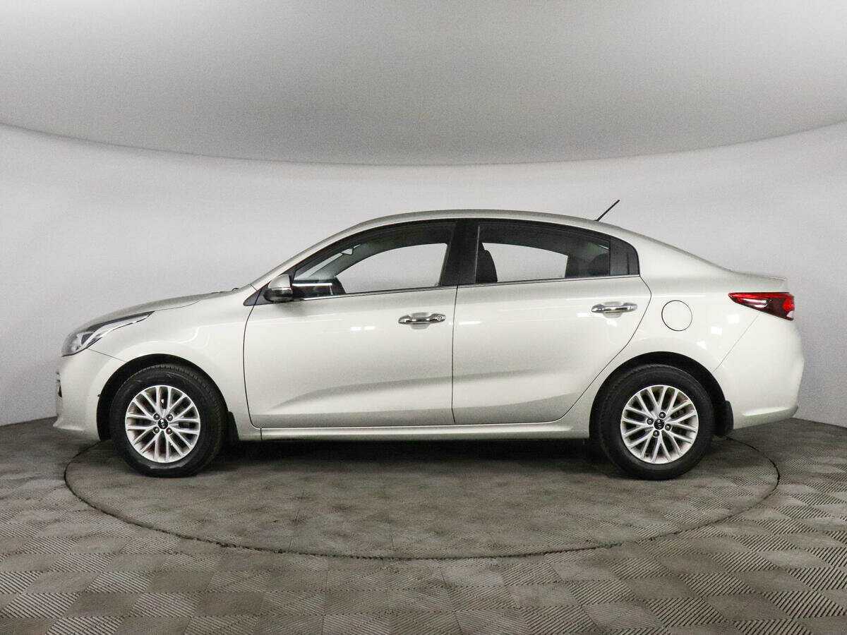 Kia Rio с пробегом — 2017 год. Фото: #7