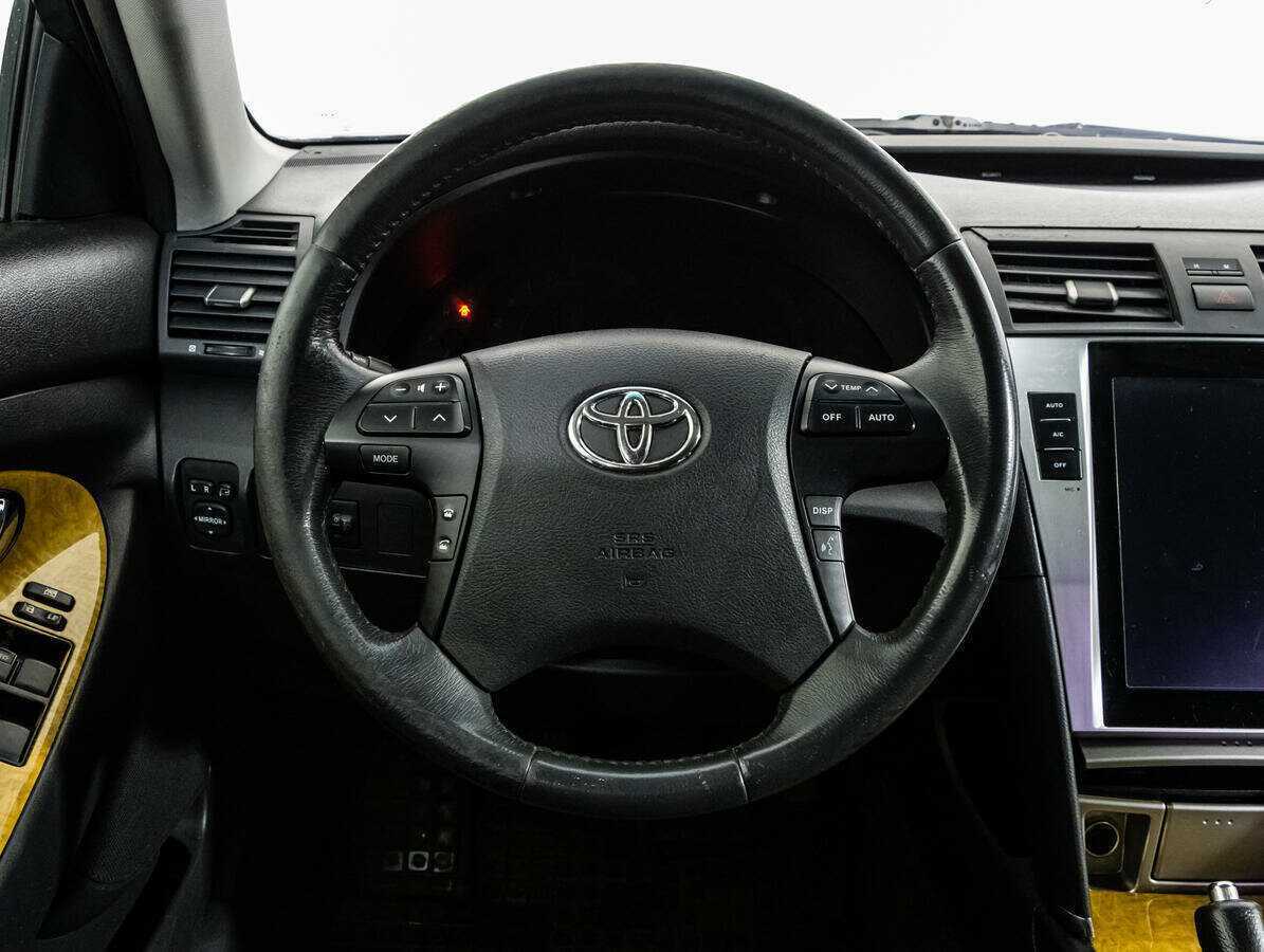 Toyota Camry с пробегом — 2007 год. Фото: #13