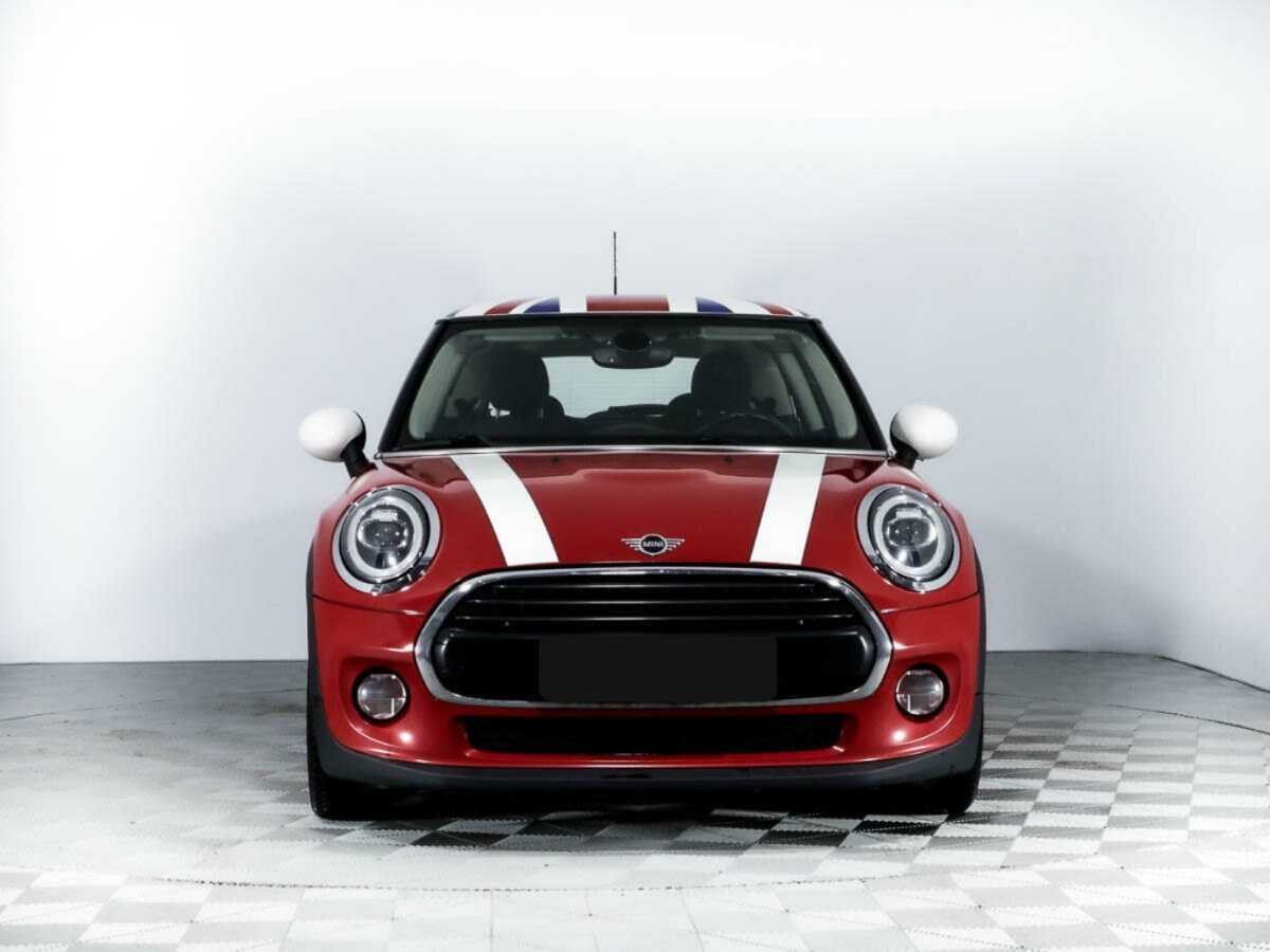 Mini Hatch с пробегом — 2018 год. Фото: #1