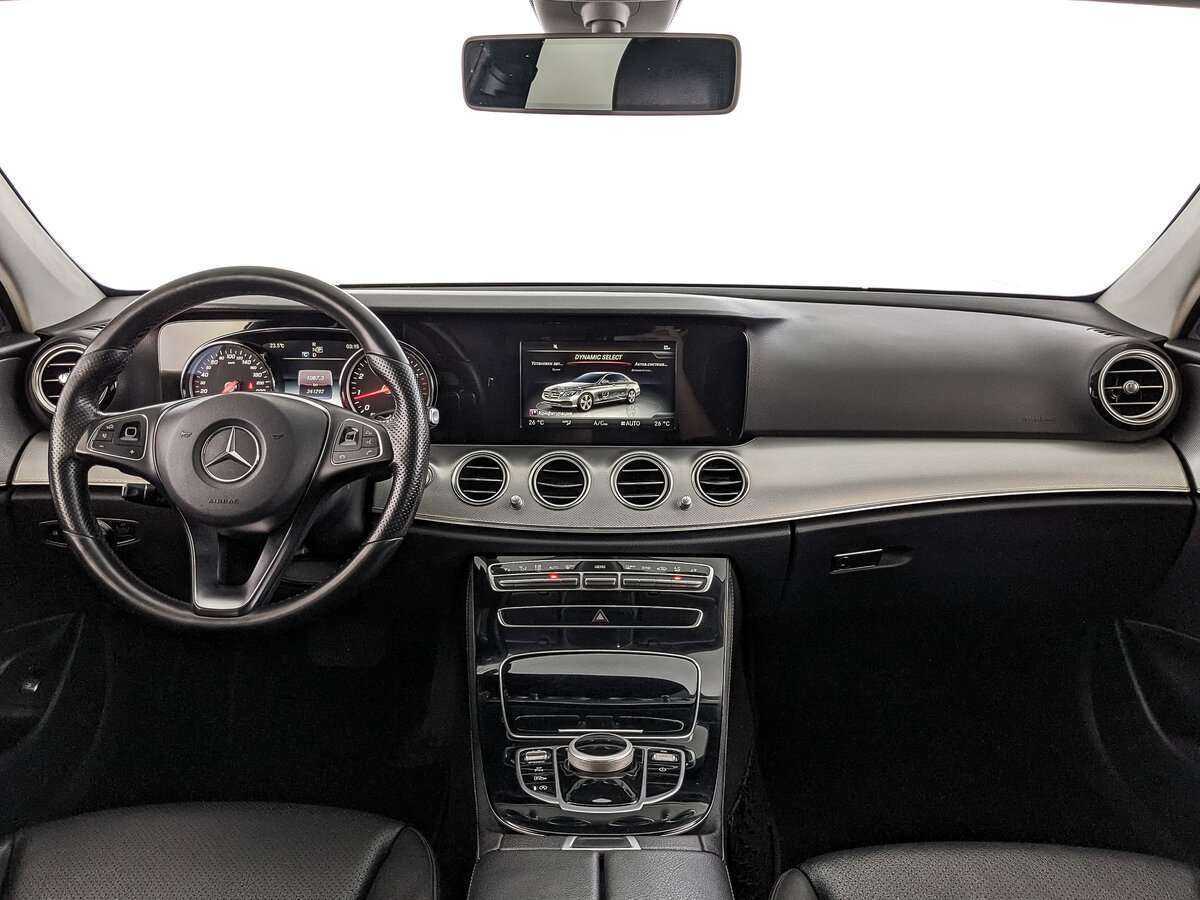 Mercedes-Benz E-Класс с пробегом — 2018 год. Фото: #9