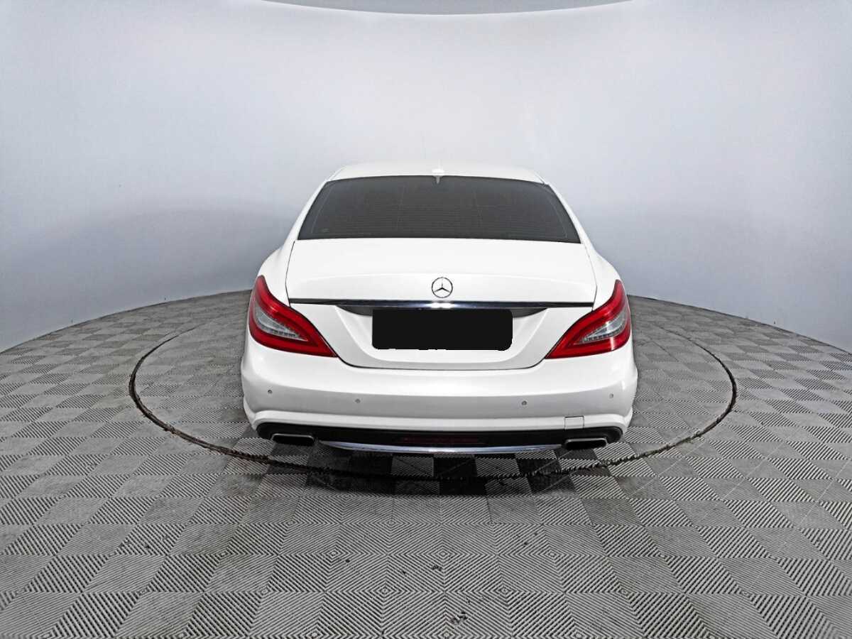 Mercedes-Benz CLS с пробегом — 2014 год. Фото: #5