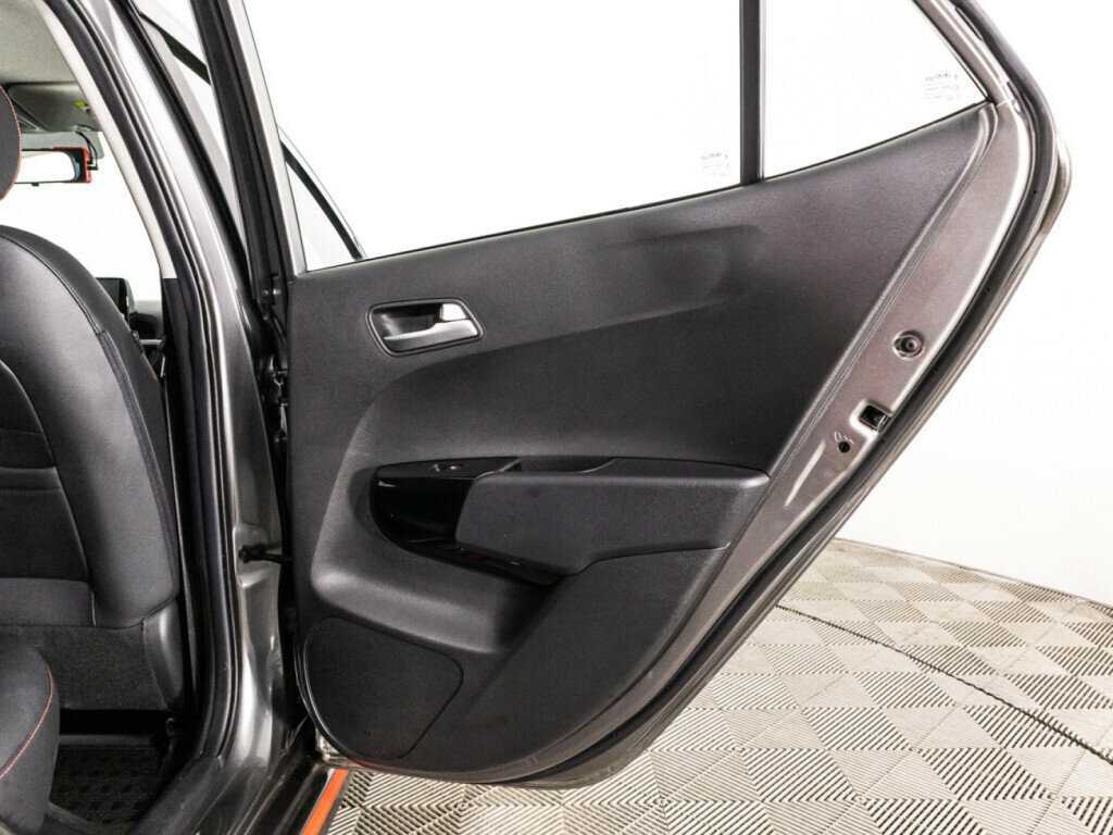 Kia Picanto с пробегом — 2021 год. Фото: #25