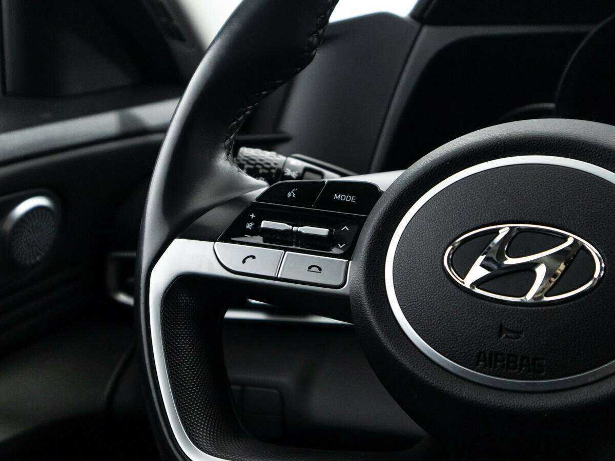 Hyundai Elantra с пробегом — 2021 год. Фото: #19