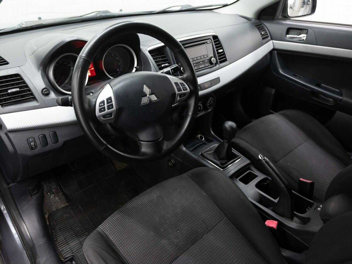 Mitsubishi Lancer с пробегом — 2007 год. Фото: #6