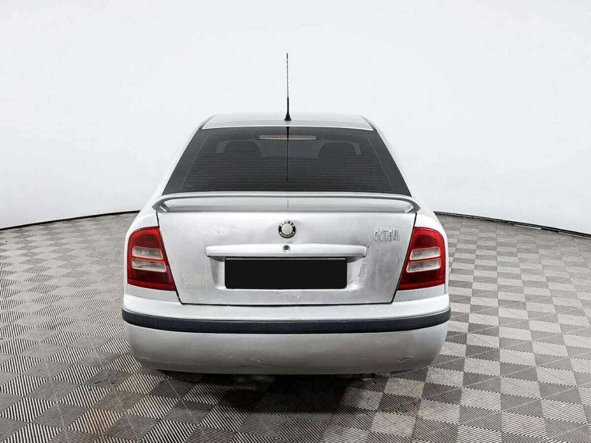 Skoda Octavia с пробегом — 2007 год. Фото: #4