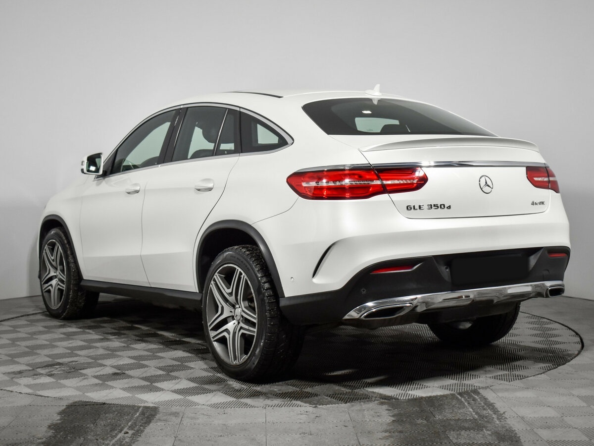 Mercedes-Benz GLE Coupe с пробегом — 2015 год. Фото: #5