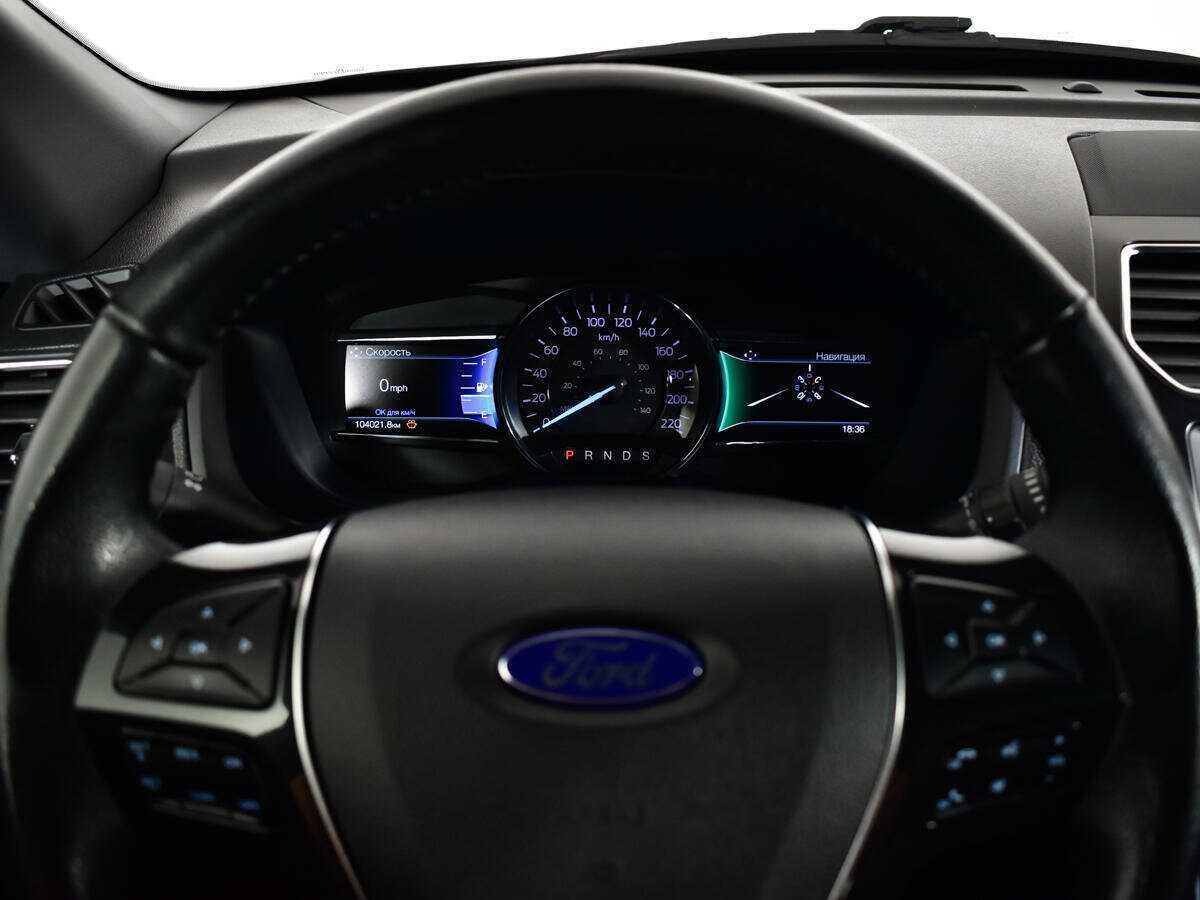 Ford Explorer с пробегом — 2018 год. Фото: #11