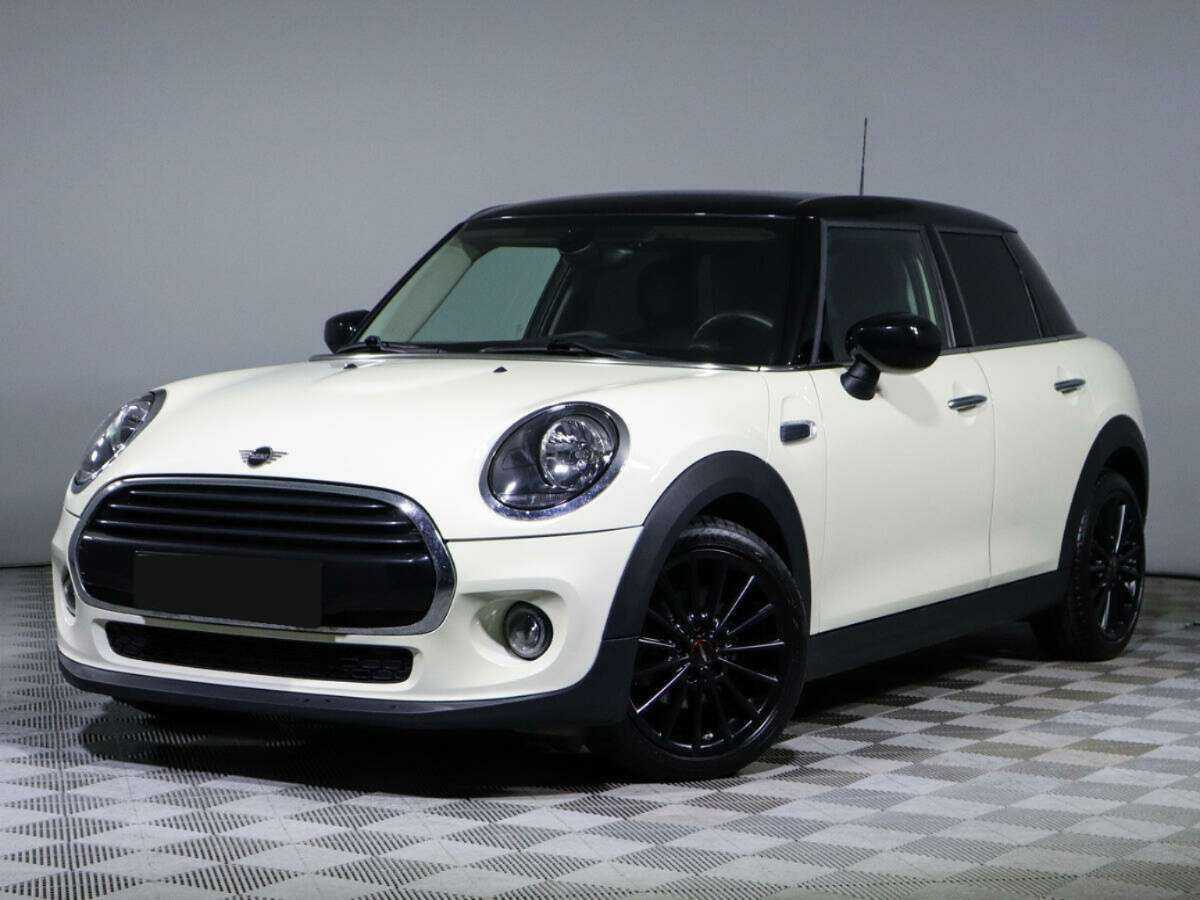 Mini Hatch с пробегом — 2019 год. Фото: #0