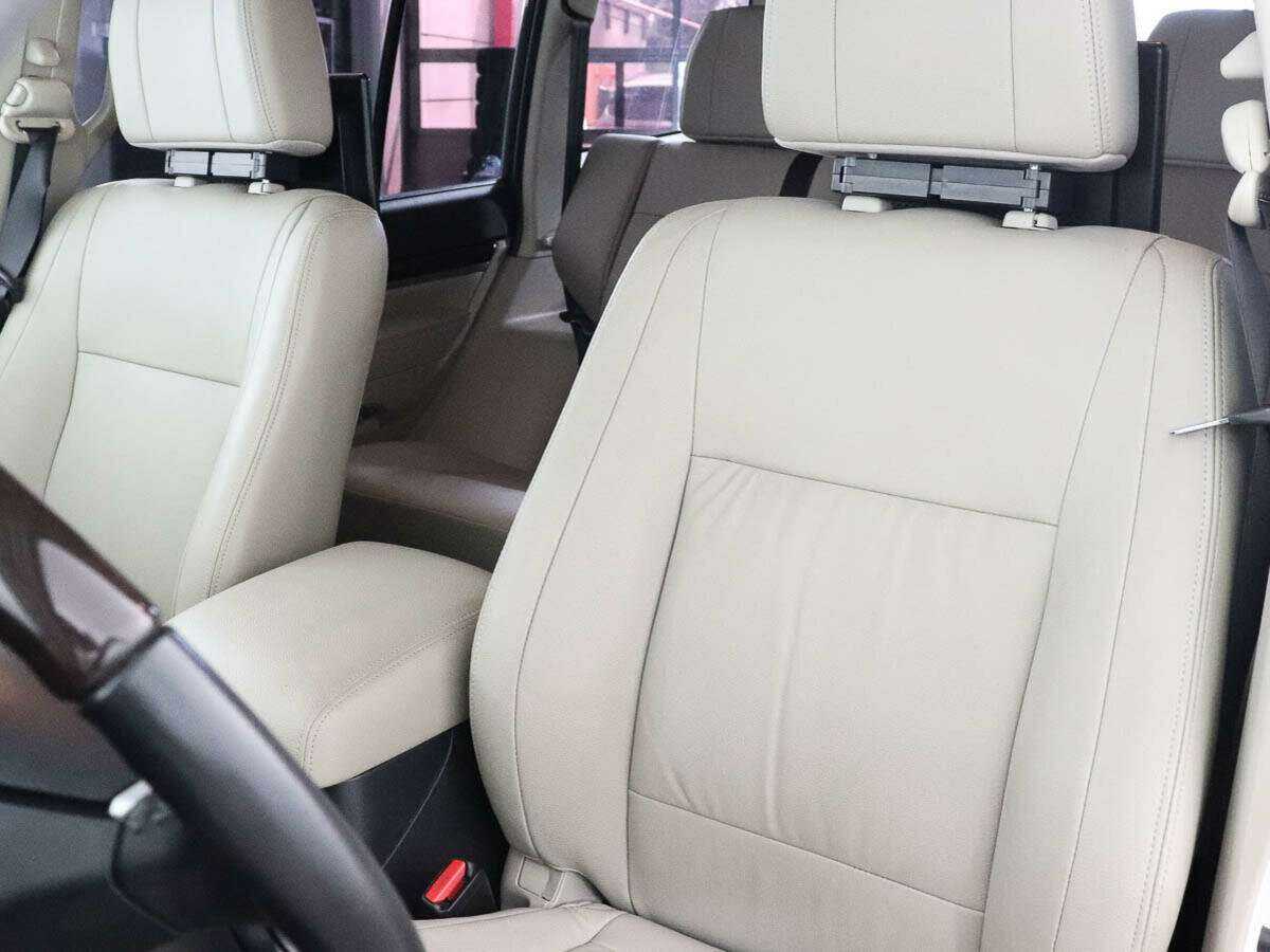 Mitsubishi Pajero с пробегом — 2019 год. Фото: #9