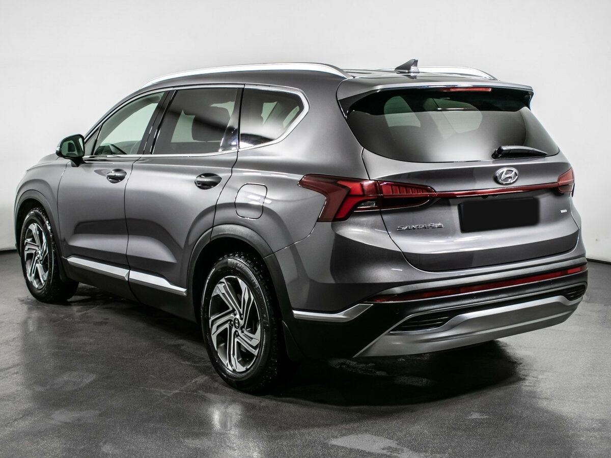Hyundai Santa Fe с пробегом — 2022 год. Фото: #6