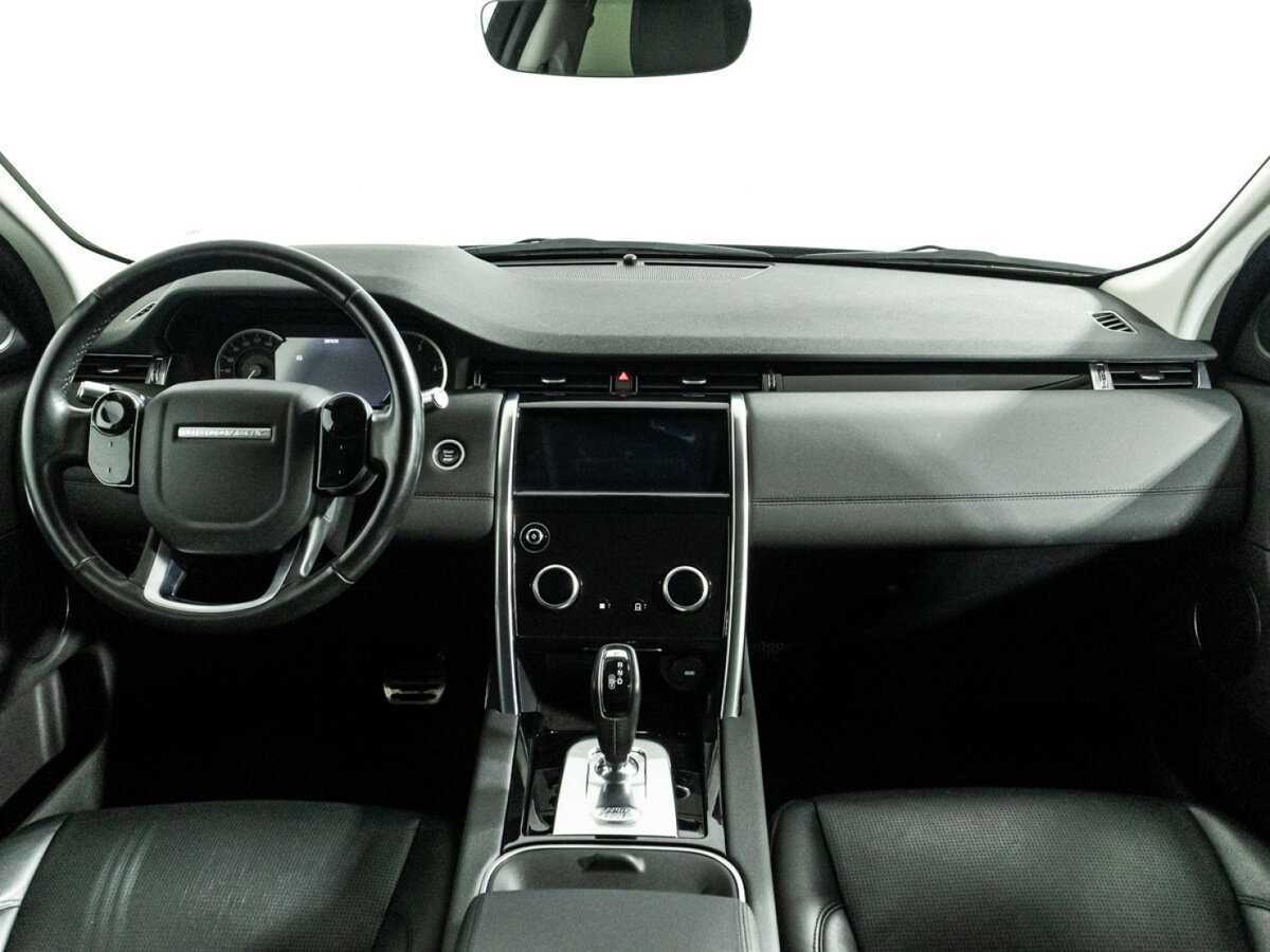 Land Rover Discovery Sport с пробегом — 2019 год. Фото: #12