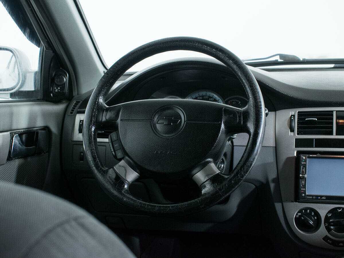 Chevrolet Lacetti с пробегом — 2008 год. Фото: #13
