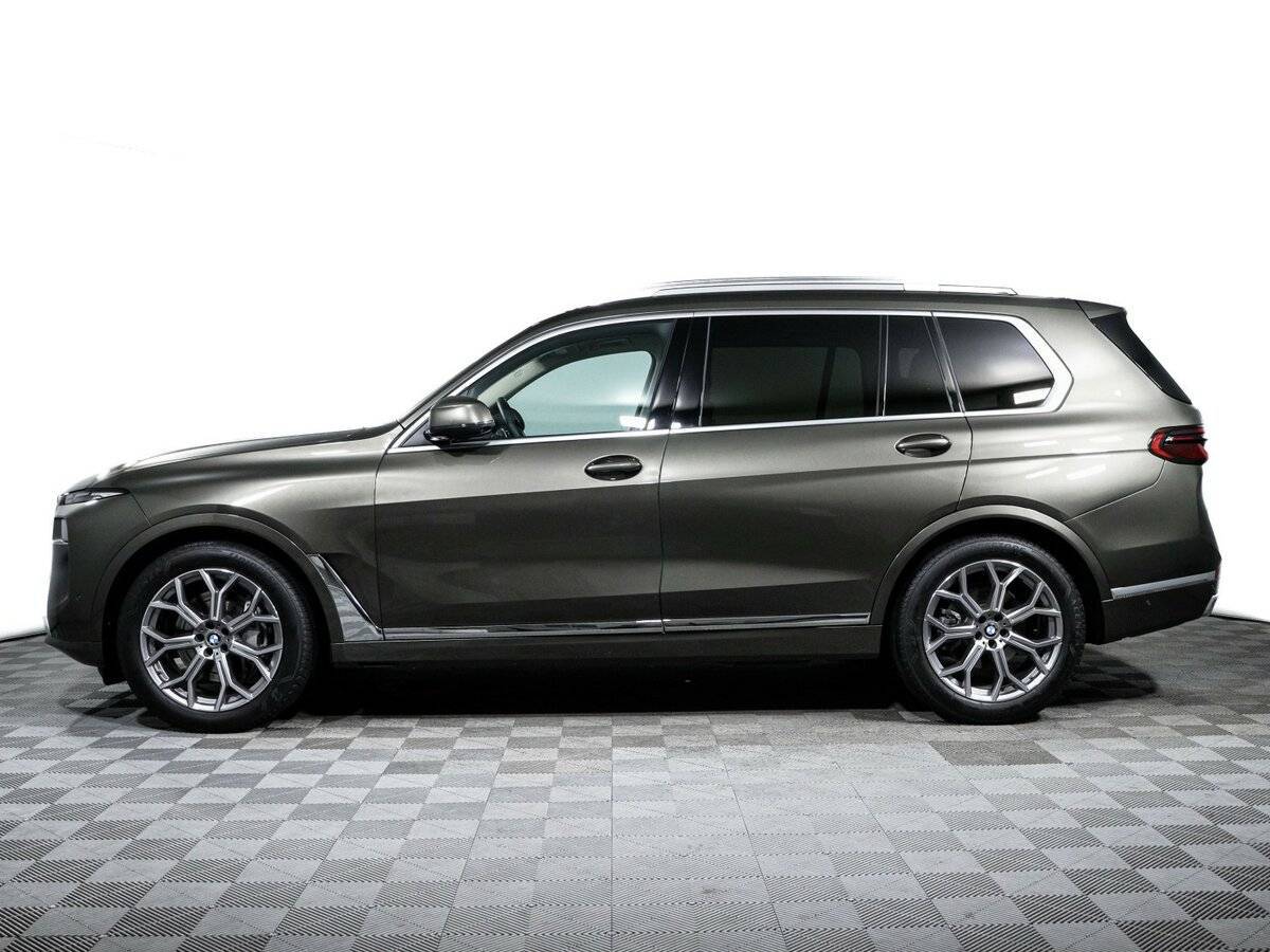 BMW X7 с пробегом — 2022 год. Фото: #7