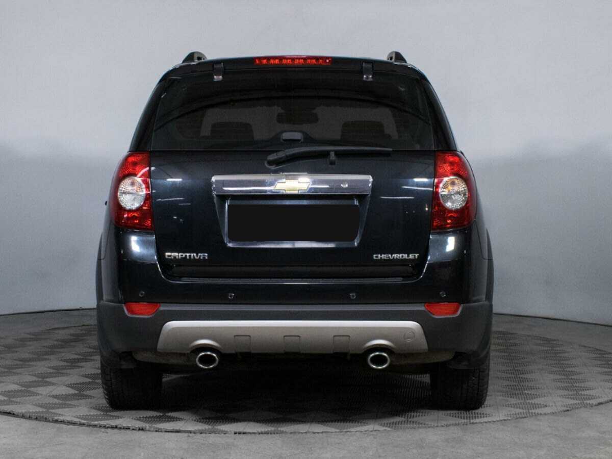 Chevrolet Captiva с пробегом — 2008 год. Фото: #5