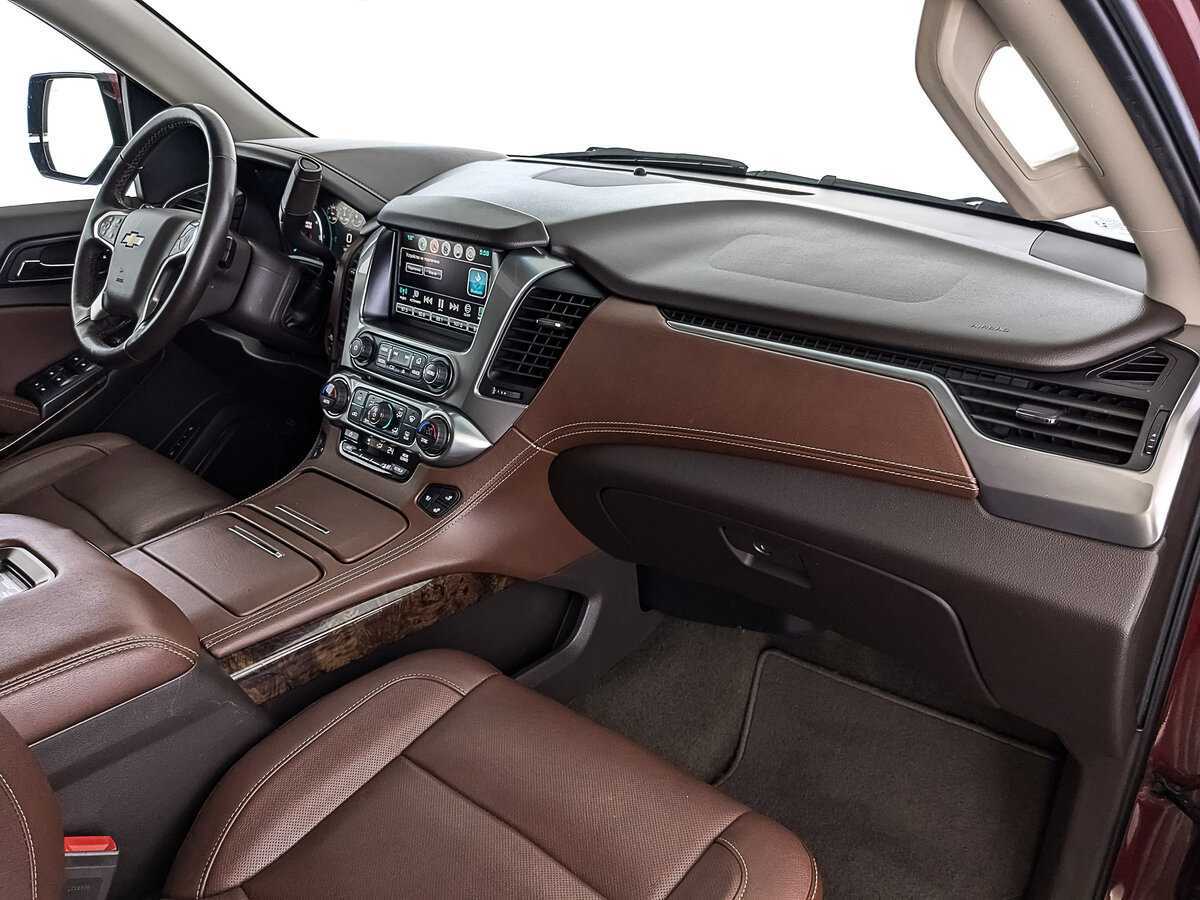 Chevrolet Tahoe с пробегом — 2018 год. Фото: #12