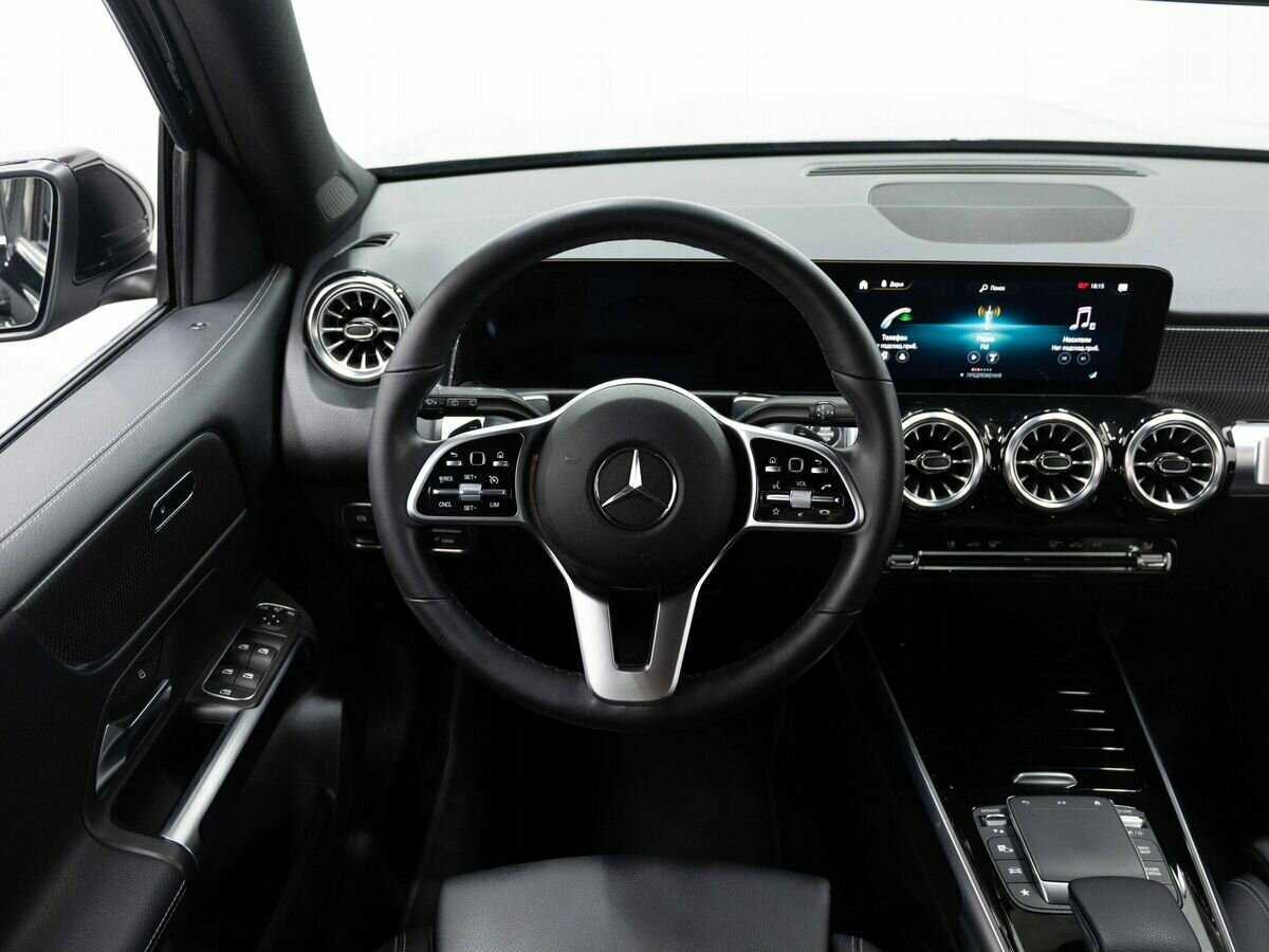 Mercedes-Benz GLB с пробегом — 2021 год. Фото: #13