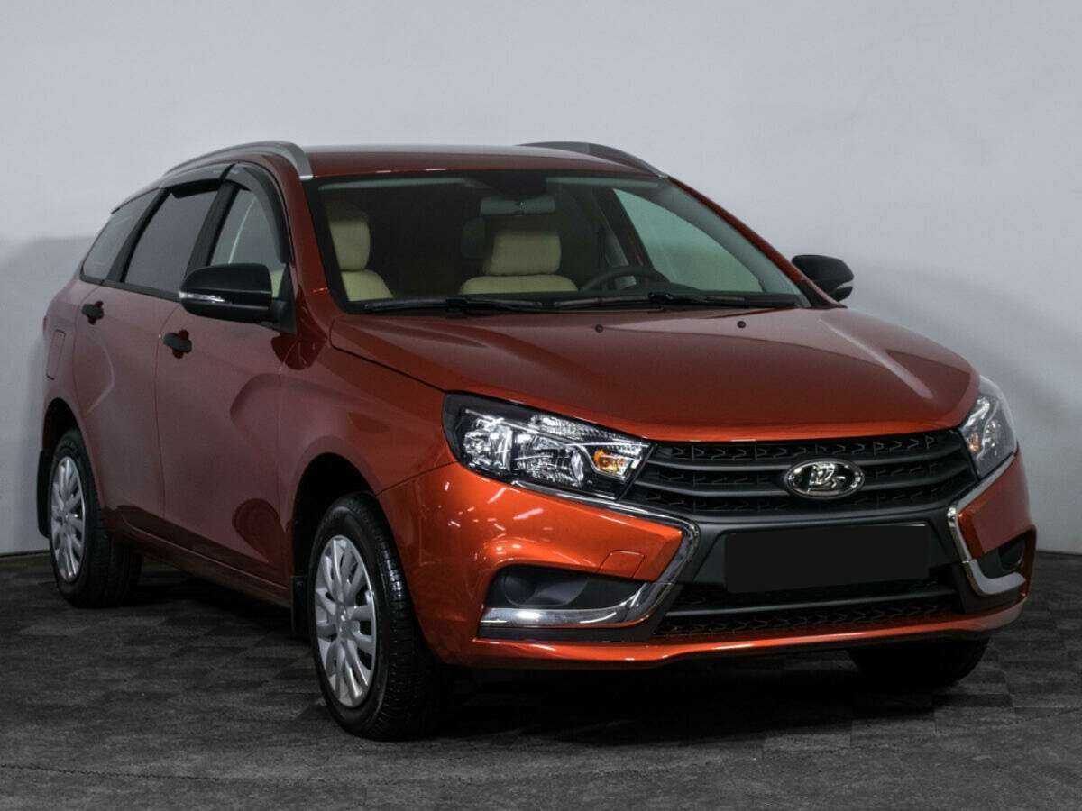 Lada (ВАЗ) Vesta с пробегом — 2021 год. Фото: #2