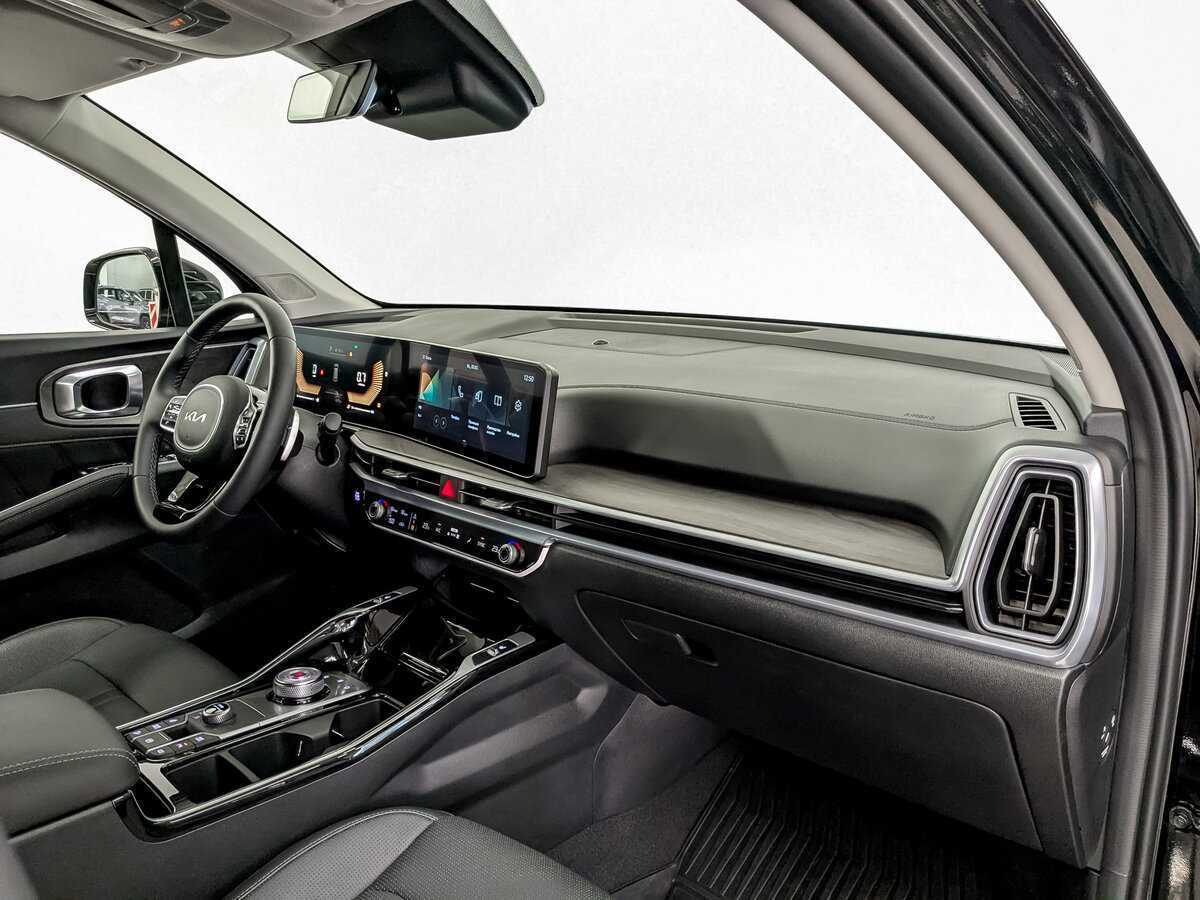 Kia Sorento с пробегом — 2024 год. Фото: #10