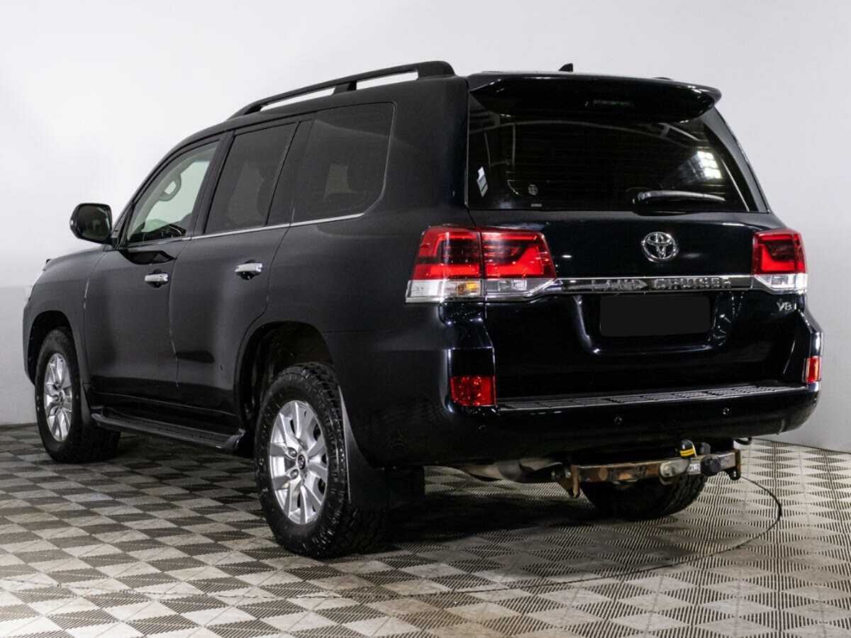 Toyota Land Cruiser с пробегом — 2016 год. Фото: #4