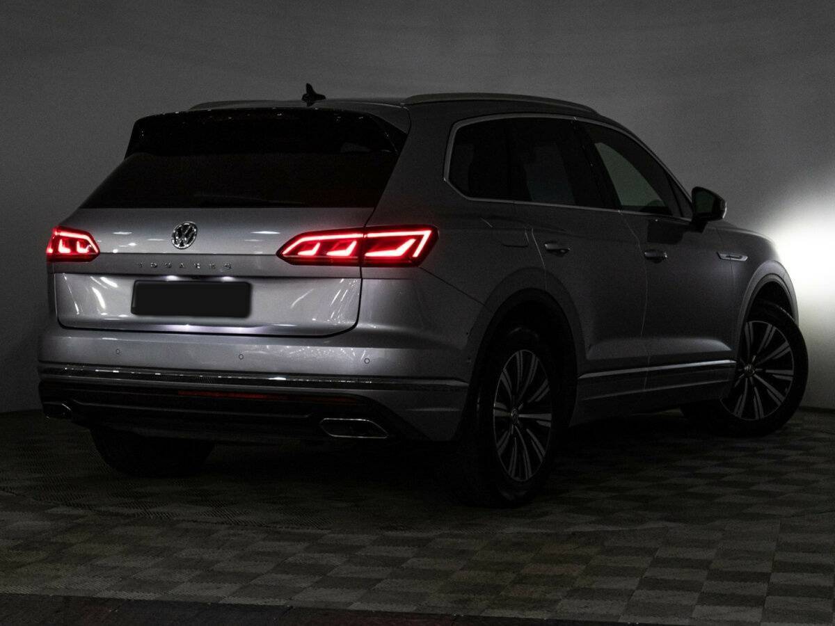 Volkswagen Touareg с пробегом — 2018 год. Фото: #25