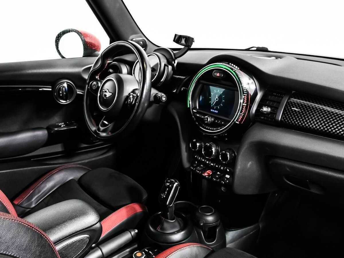 Mini Hatch с пробегом — 2018 год. Фото: #8