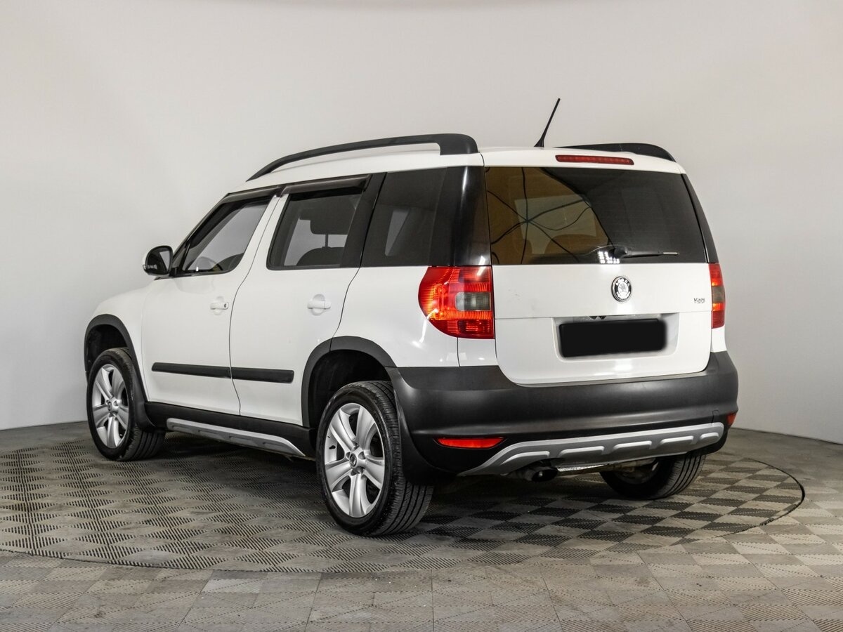 Skoda Yeti с пробегом — 2011 год. Фото: #5