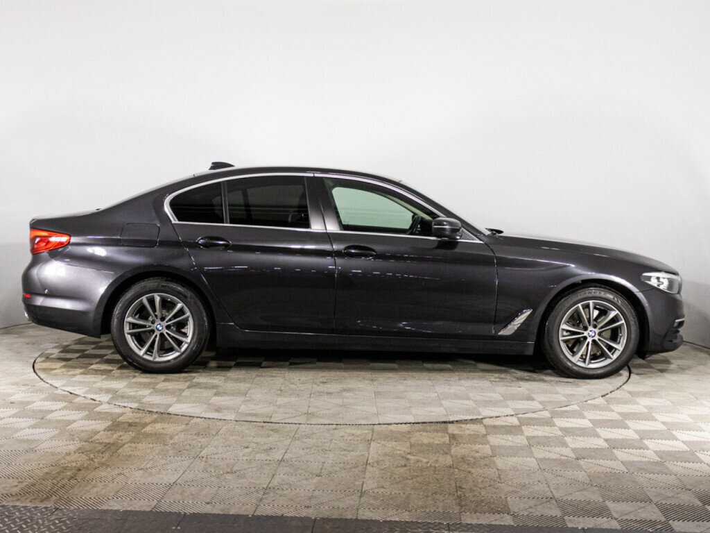 BMW 5 серии с пробегом — 2018 год. Фото: #3