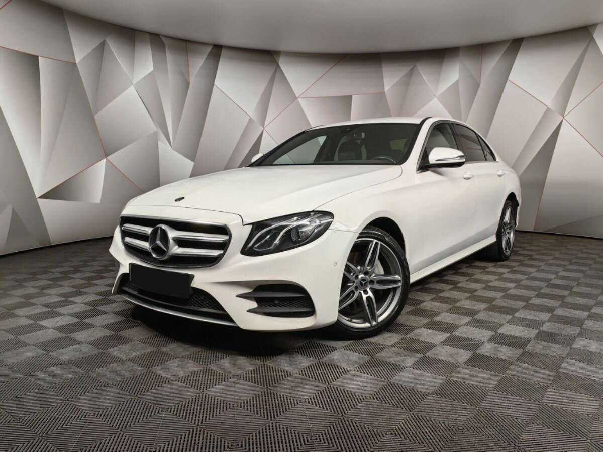 Mercedes-Benz E-Класс с пробегом — 2020 год. Посмотреть фото