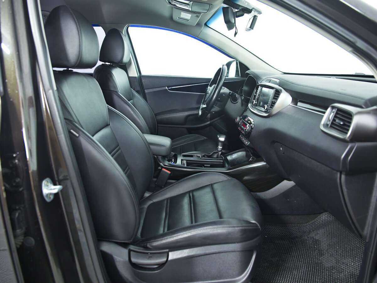 Kia Sorento с пробегом — 2018 год. Фото: #9