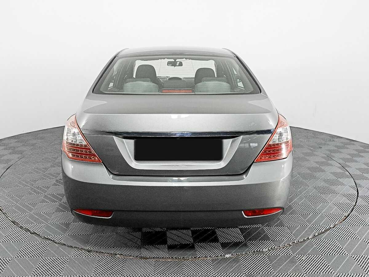 Geely Emgrand EC7 с пробегом — 2013 год. Фото: #5