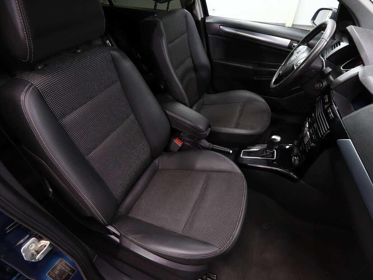 Opel Astra с пробегом — 2007 год. Фото: #11