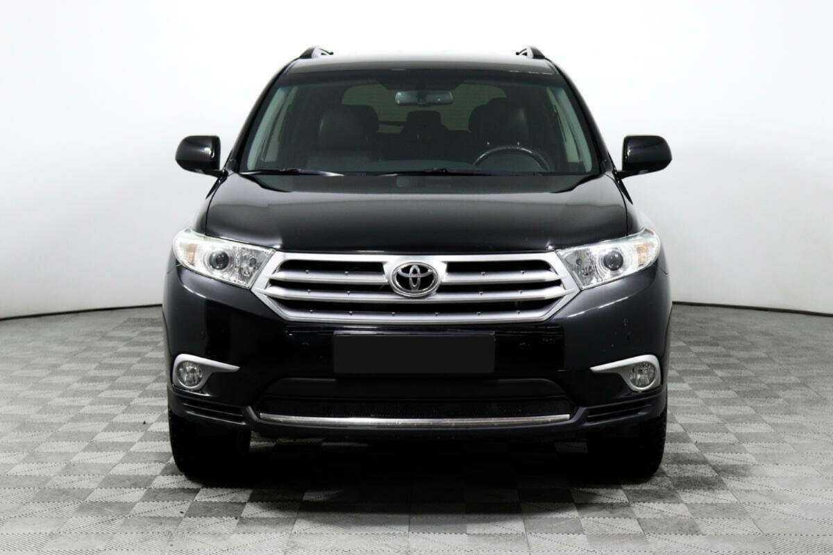Toyota Highlander с пробегом — 2012 год. Фото: #1
