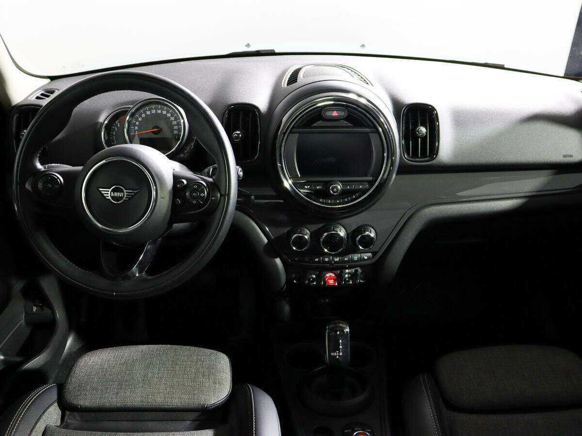 Mini Countryman с пробегом — 2021 год. Фото: #11