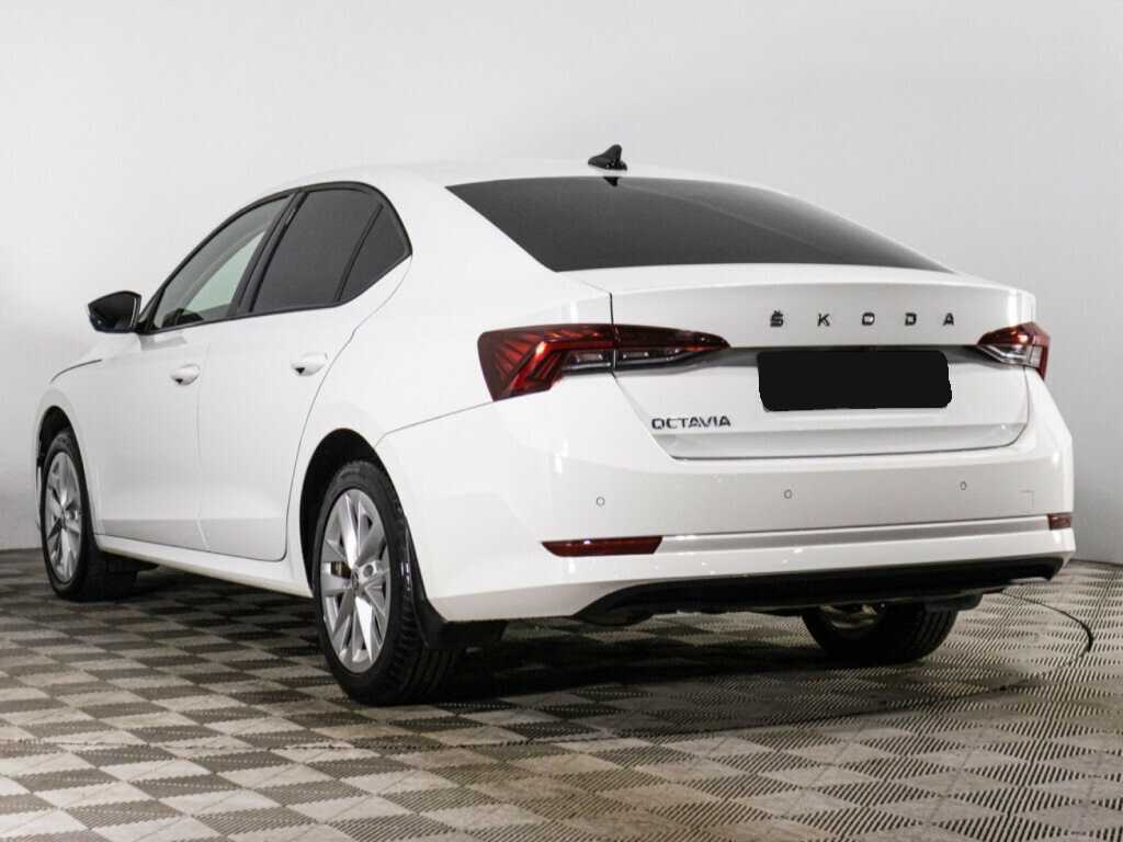 Skoda Octavia с пробегом — 2020 год. Фото: #6