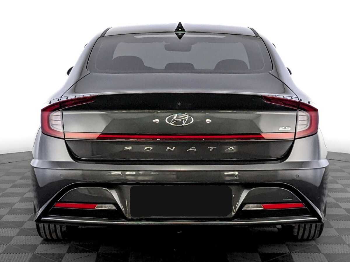 Hyundai Sonata с пробегом — 2021 год. Фото: #5
