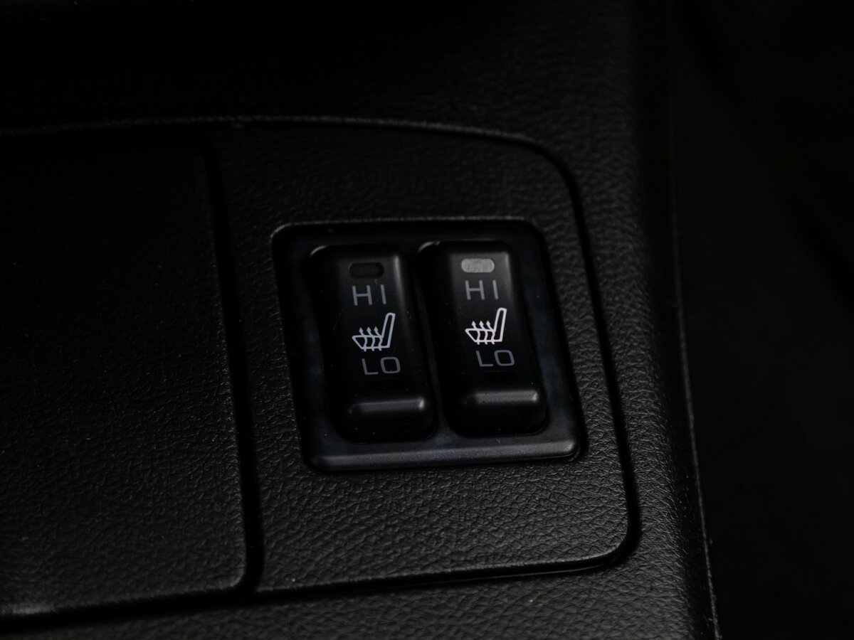 Mitsubishi Outlander с пробегом — 2007 год. Фото: #11
