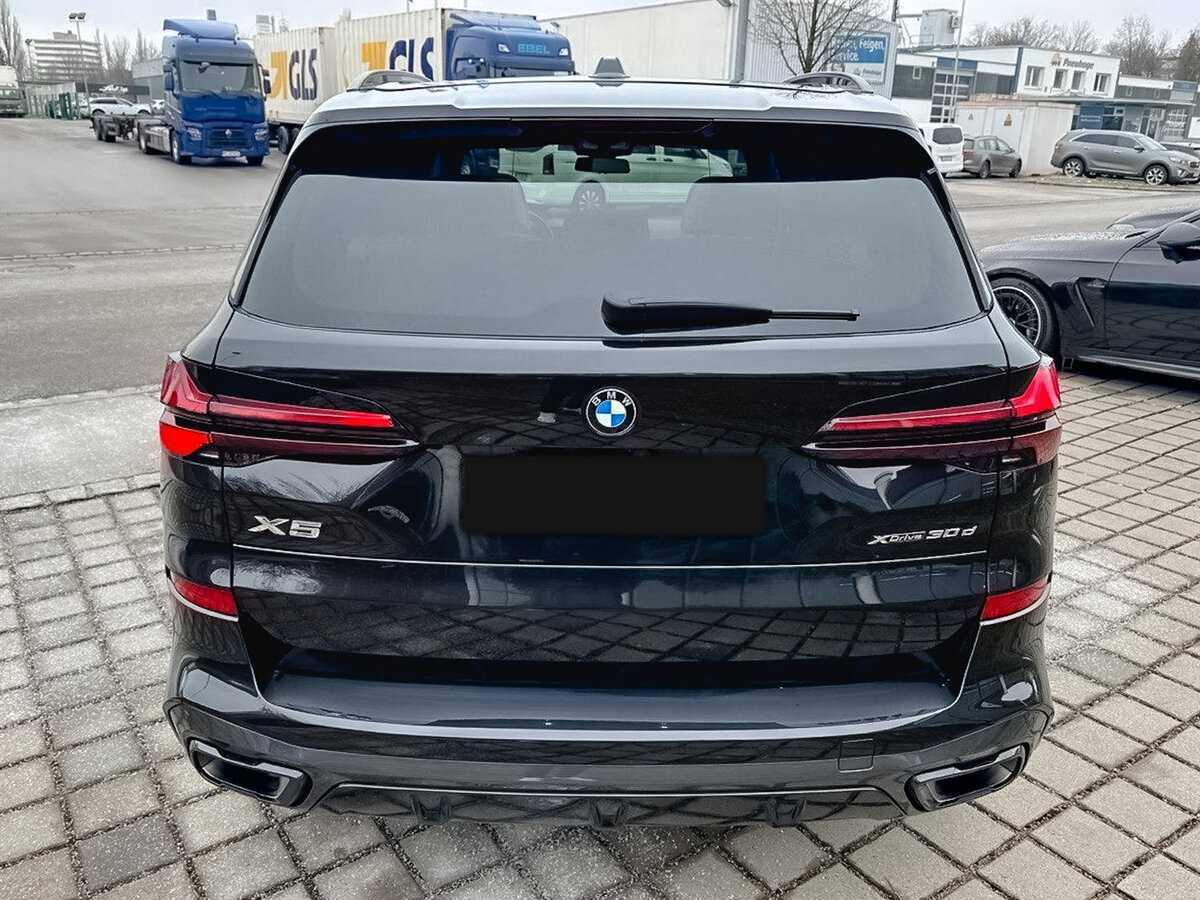 BMW X5 с пробегом — 2024 год. Фото: #2
